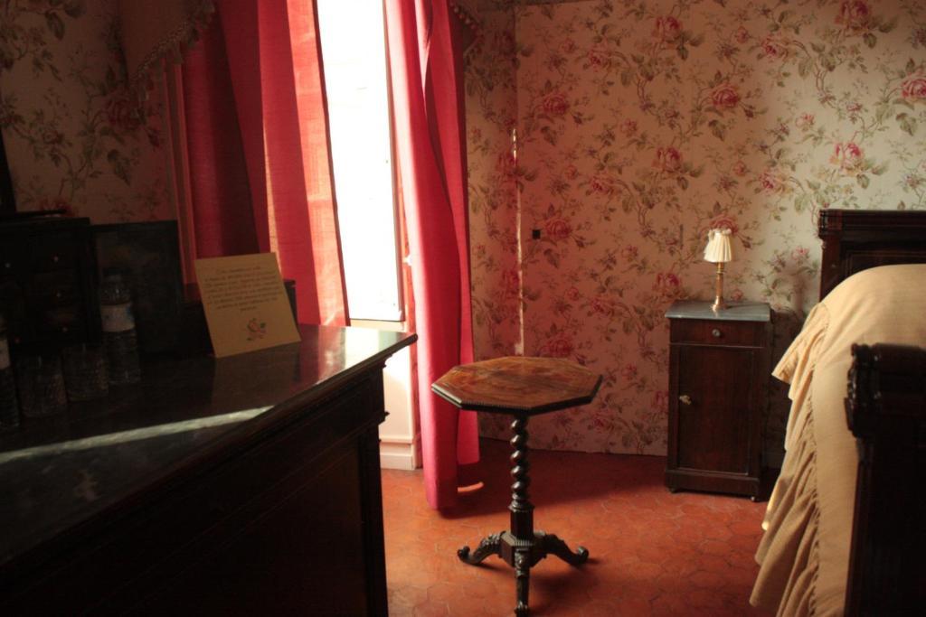 Chateau De Saint Martin Taradeau Zimmer foto